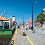 דירה Navigator-port